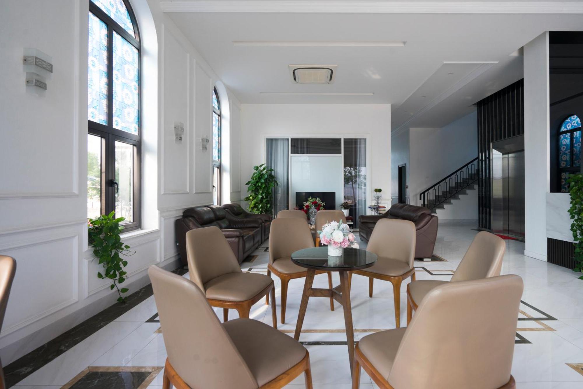Boston Halong Hotel 하롱 외부 사진